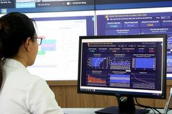 Chuyển đổi số lấy người dân và doanh nghiệp làm trung tâm