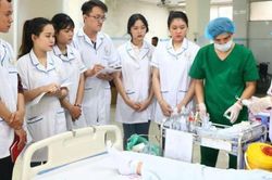 Có bắt buộc học nâng cao lớp cao đẳng y sĩ?