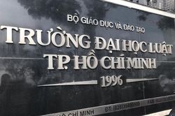 ĐH Luật TP.HCM bổ nhiệm cùng lúc 2 phó hiệu trưởng