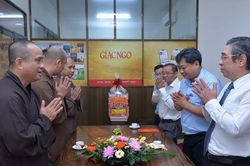 Đồng chí Nguyễn Phước Lộc thăm, chúc tết Báo Giác Ngộ