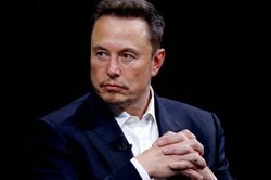 Tỷ phú Elon Musk có thể mất danh hiệu 'người giàu nhất thế giới'