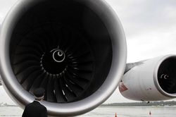 Sẽ tháo động cơ một số máy bay Airbus A321 NEO tại Việt Nam để kiểm tra sớm
