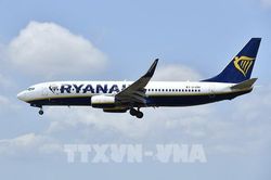 Ryanair phải giảm giá vé máy bay sau khi bị loại khỏi các trang web đại lý du lịch