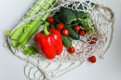 7 thực phẩm giúp đảo ngược và trì hoãn quá trình lão hóa