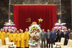 Giáo hội Phật giáo Việt Nam thăm, chúc Tết Thành ủy Hà Nội