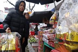 'Ông Công, ông Táo về Trời' - Tết đã gõ cửa từng nhà