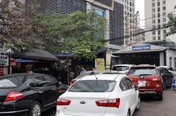Để tránh ùn tắc, chủ phương tiện nên đi đăng kiểm sớm
