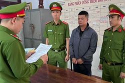 Vụ xe khách lao xuống vực ở cao tốc La Sơn - Túy Loan: Khởi tố, bắt tạm giam tài xế