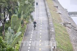 Hình ảnh làn đường dành riêng cho xe đạp tại Hà Nội