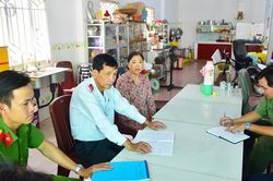 Kiểm tra công tác đảm bảo an toàn vệ sinh thực phẩm ở TP. Châu Đốc