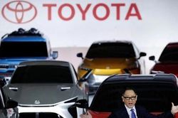 Toyota vướng bê bối
