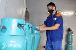 Giá gas tiếp tục tăng thêm 5 ngàn đồng/bình 12kg