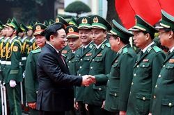Chủ tịch Quốc hội Vương Đình Huệ: Quán triệt sâu sắc quan điểm 'Bộ đội Biên phòng phải là điểm tựa trên biên giới', tiếp tục hoàn thành xuất sắc nhiệm vụ công tác Biên phòng