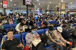 Hàng loạt chuyến bay nội địa trễ giờ