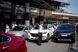 Cảng HKQT Nội Bài và Tân Sơn Nhất thu phí không dừng từ ngày 6-2
