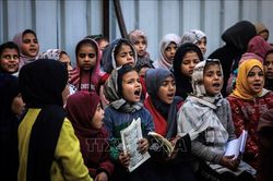 Israel chuẩn bị mở lại các trường học gần Dải Gaza