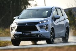 Mitsubishi Xpander hybrid ra mắt, nâng cấp nhiều tiện nghi