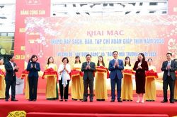 Bắc Ninh: Khai mạc Hội báo Xuân Giáp Thìn năm 2024