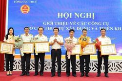 Ngành Thuế phát động thi đua hoàn thành toàn diện nhiệm vụ hướng tới 80 năm thành lập
