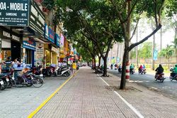 TPHCM: Chuyện cái vỉa hè, phải trình lên các bộ