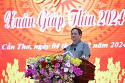 Thủ tướng Phạm Minh Chính thăm, chúc Tết và tặng quà tại Cần Thơ