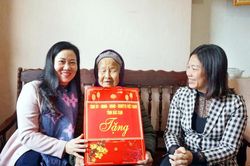 Bắc Kạn tiếp nhận, phân bổ hơn 17 nghìn suất quà Tết tặng hộ nghèo