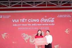 Coca-Cola Việt Nam mang Tết diệu kỳ đến hàng nghìn hoàn cảnh khó khăn khắp cả nước qua chương trình 'Vui Tết cùng Coca-Cola'