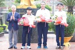Tuyên dương, khen thưởng học sinh đạt giải quốc gia