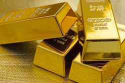 Giá vàng có thể chạm mức 2.200 USD/ounce trong năm 2024