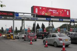 Thí điểm thu phí tự động tại sân bay Nội Bài và Tân Sơn Nhất từ 13h ngày 6-2