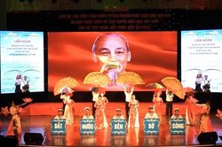 Liên hoan cán bộ thư viện 'Điện Biên - Vang mãi bản hùng ca'
