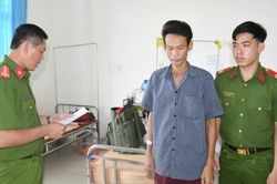 Bắt tạm giam đối tượng dùng dao sát hại vợ cũ