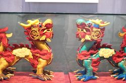 Chiêm ngưỡng cặp rồng lụa và rồng 3D siêu thực 'độc nhất vô nhị' tại Hà Nội