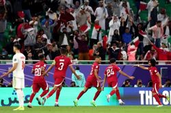Qatar ngược dòng ngoạn mục thẳng tiến vào chung kết Asian Cup 2023