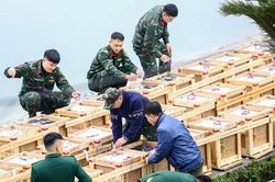 Tận thấy trận địa pháo hoa ở Hà Nội trước giờ khai hỏa