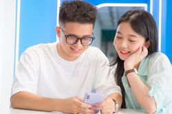 Những lưu ý để người dùng giao dịch, giải trí an toàn dịp Tết Nguyên đán 2024