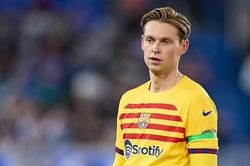 Chelsea ra giá 85 triệu bảng để cạnh tranh với MU trong thương vụ 'bom tấn' với sao Barca