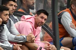 Trung Quốc hủy trận giao hữu của Argentina do ồn ào của Messi