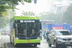 Hà Nội: Đề xuất miễn phí vé xe buýt, tàu điện cho hành khách di chuyển dịp lễ Tết
