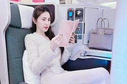 Thủy Tiên than chán nản đúng ngày đầu năm mới