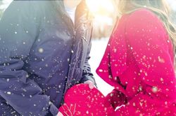 Gợi ý quà Valentine 14/2 cho vợ, chồng ý nghĩa nhất năm 2024