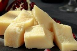 Mách chàng hay phụ bếp giúp vợ cách chọn loại thớt tốt nhất cho sức khỏe