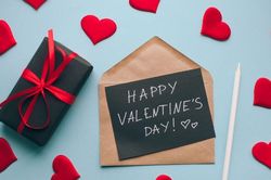 Ngày Valentine tặng gì cho bạn trai?