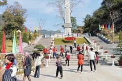 Khách du lịch đến Cao Bằng dịp Tết Nguyên đán tăng 37,7%