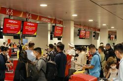 Sân bay Tân Sơn Nhất 'lập đỉnh' về hành khách dịp Tết Nguyên đán 2024