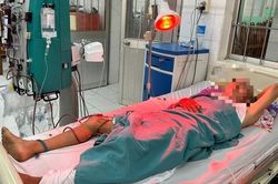 Bạc Liêu: Hai vợ chồng tử vong nghi do ngộ độc rượu