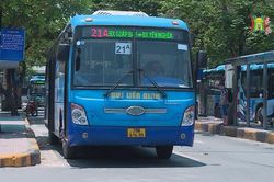 Hà Nội xem xét miễn phí xe buýt 4 kỳ lễ, Tết