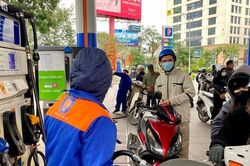 Sau Tết, giá xăng dầu tiếp tục giảm?