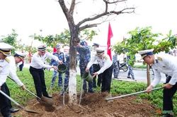 Vùng 3 Hải quân phát động 'Tết trồng cây đời đời nhớ ơn Bác Hồ' Xuân Giáp Thìn 2024