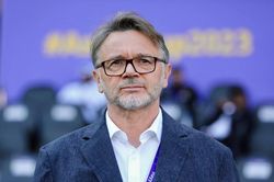 HLV Troussier và mục tiêu vòng loại thứ 2 World Cup 2026